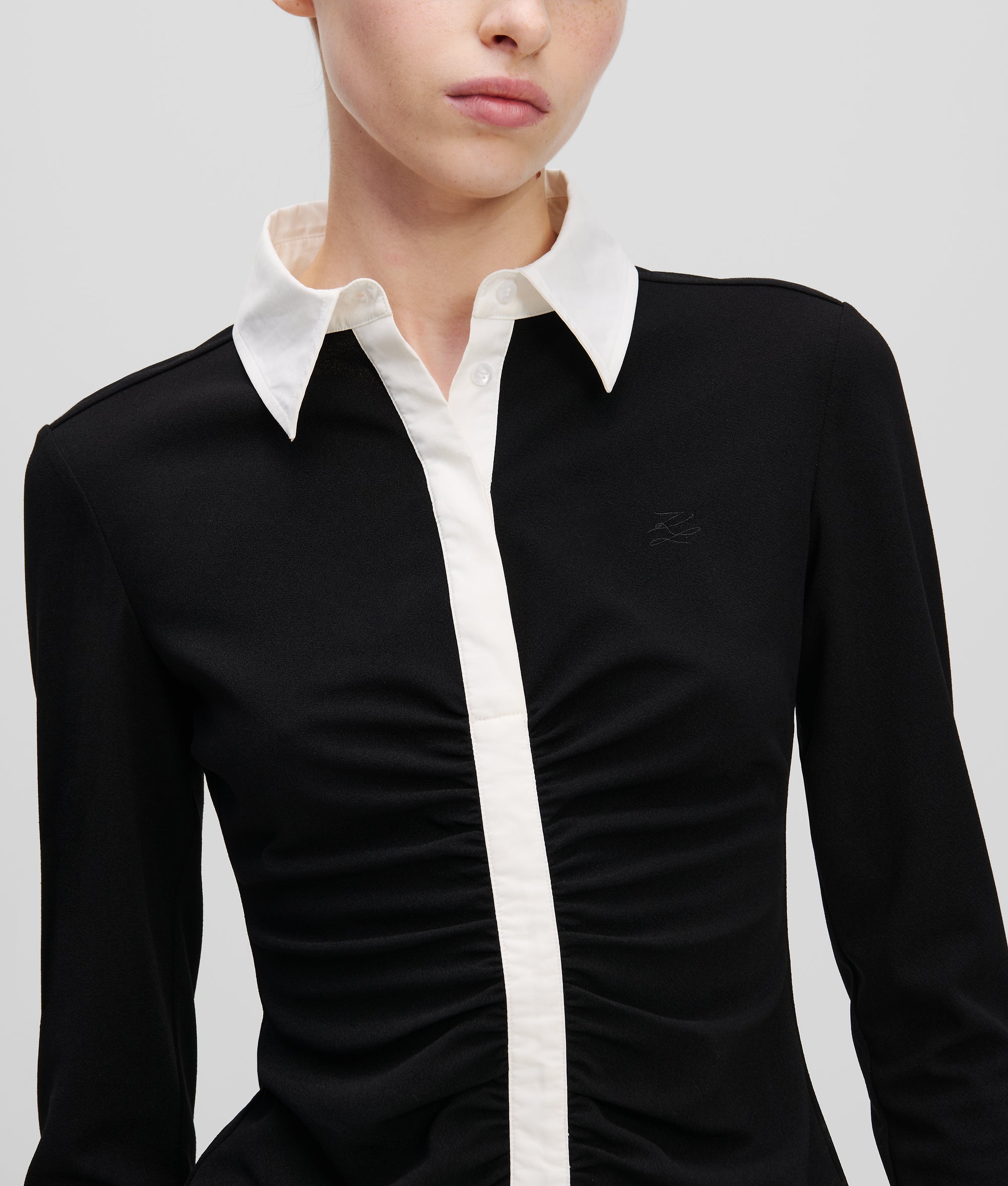 KARL ESSENTIAL LONG-SLEEVED POLO SHIRT - Image 2