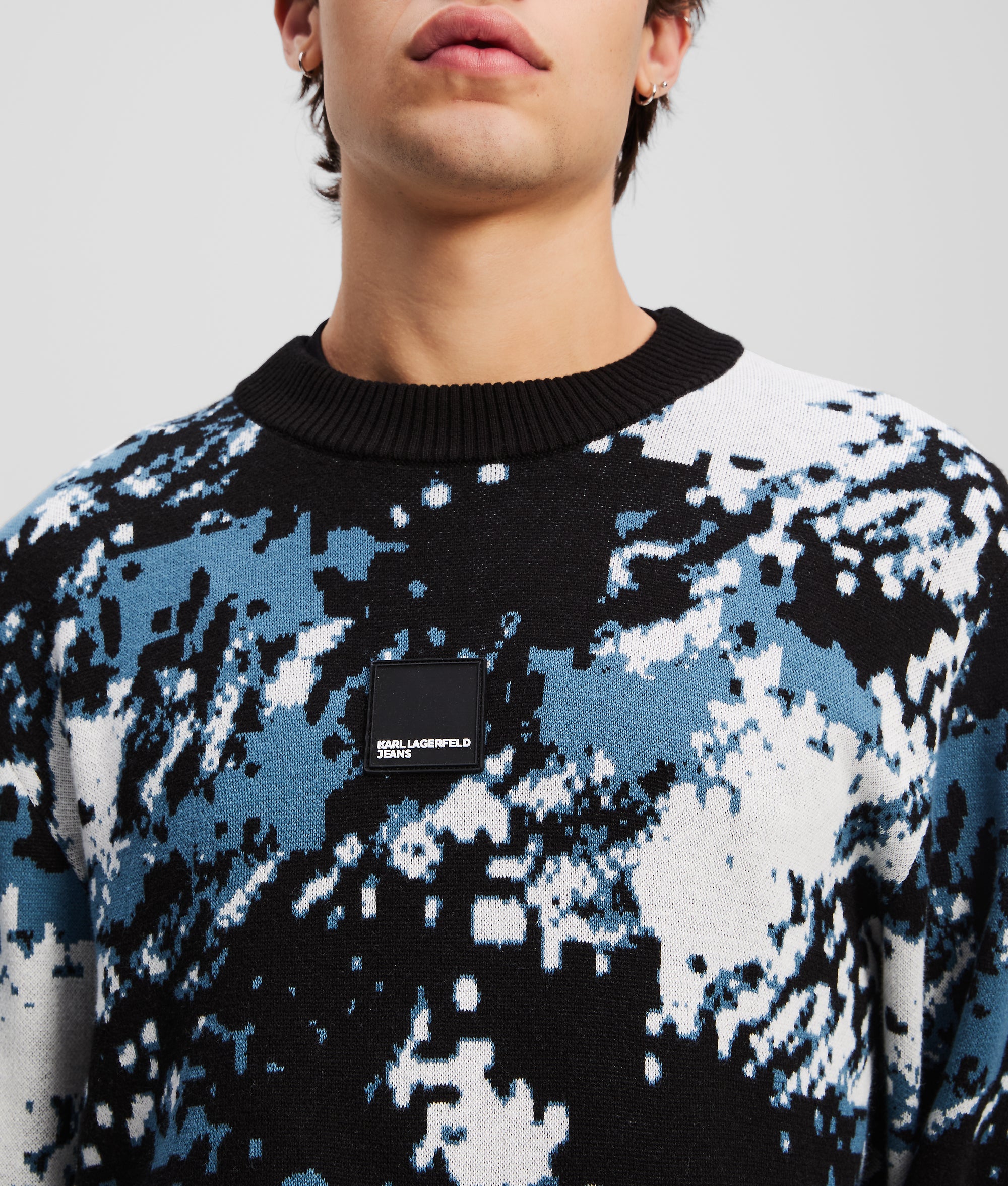 ALL-OVER PRINT SWEATER - Image 3
