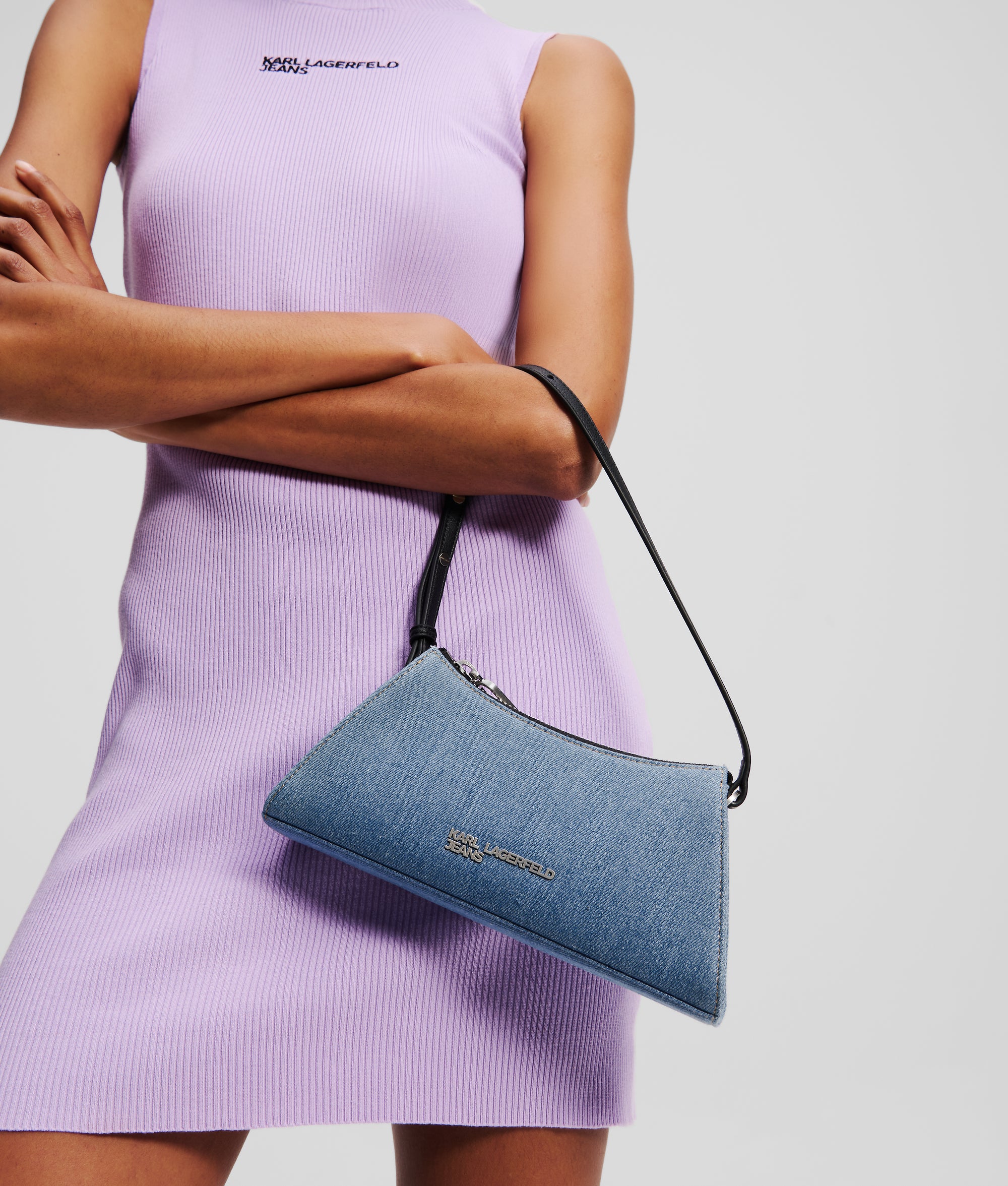 METAL LOGO DENIM SHOULDER BAG - Image 2