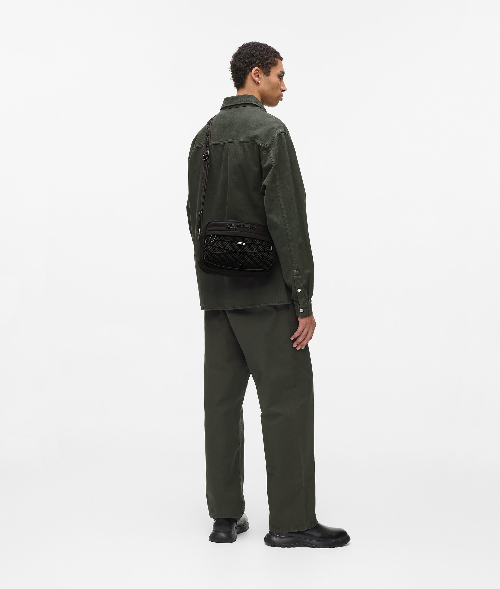 Utility drawstring crossbody bag - Image 2