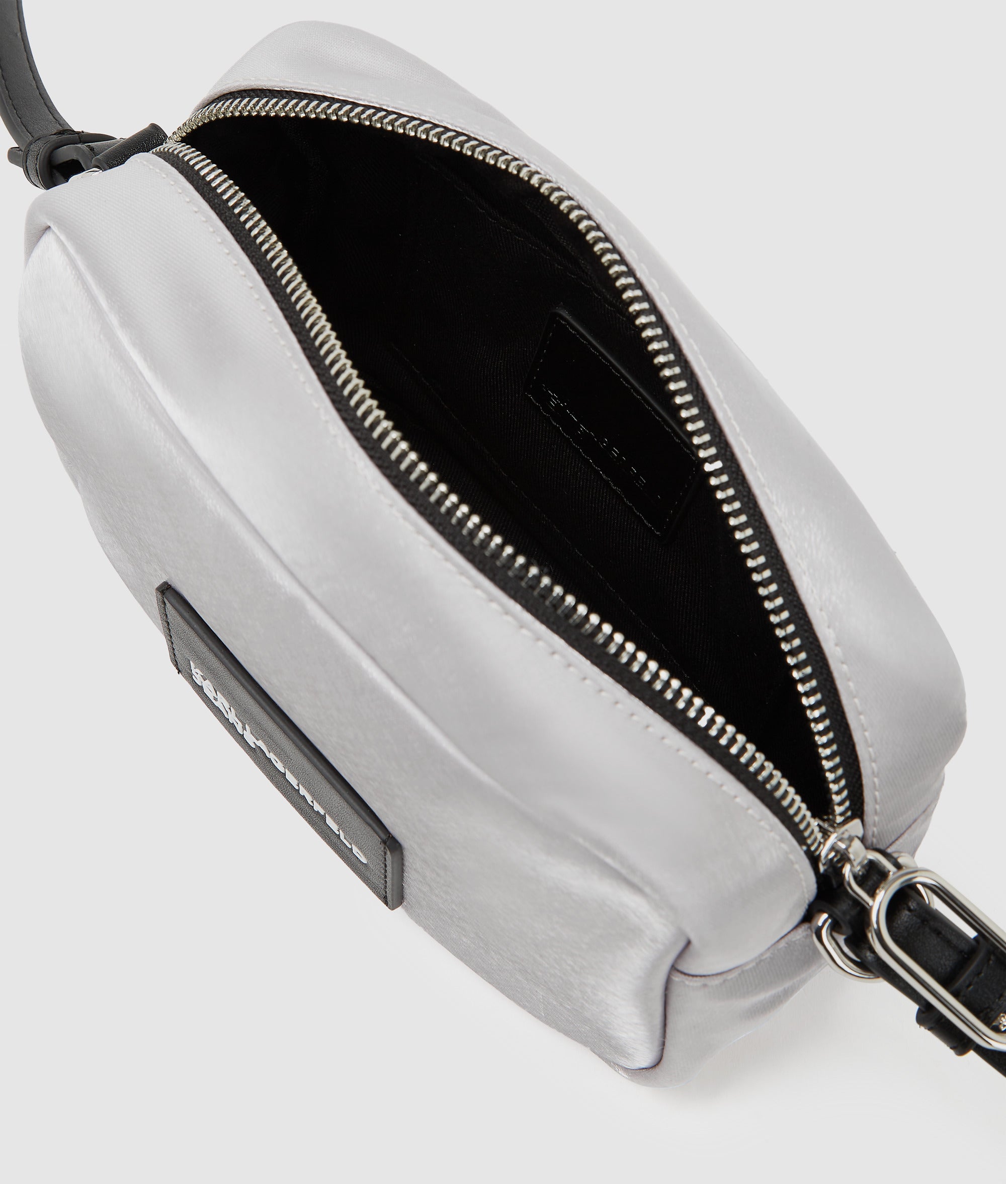 Metallic nylon camera bag - Image 5
