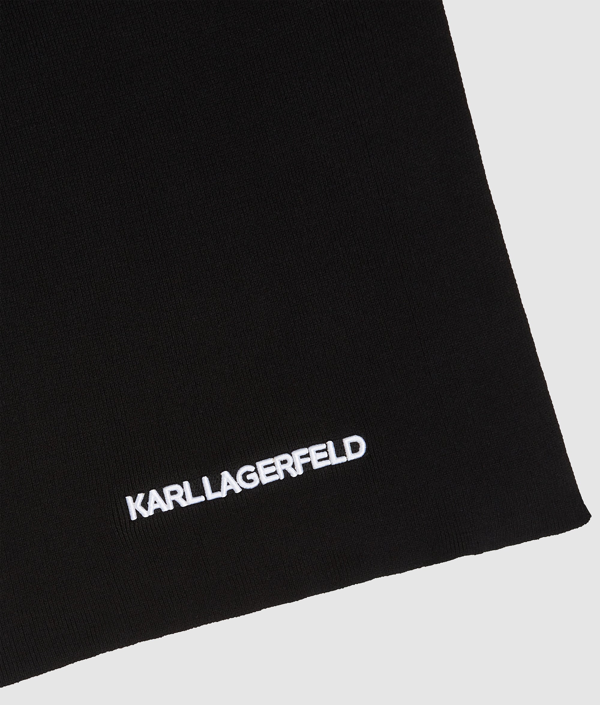 Logo headband and scarf gift set - Image 4