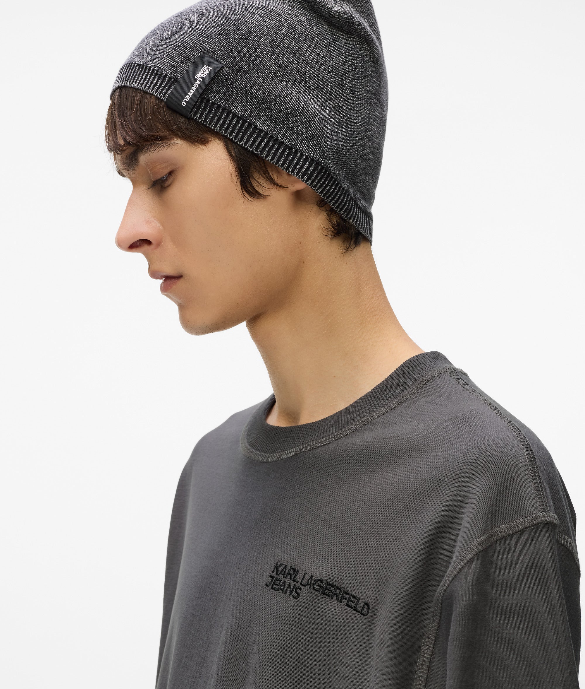 Inside-out T-shirt - Image 3