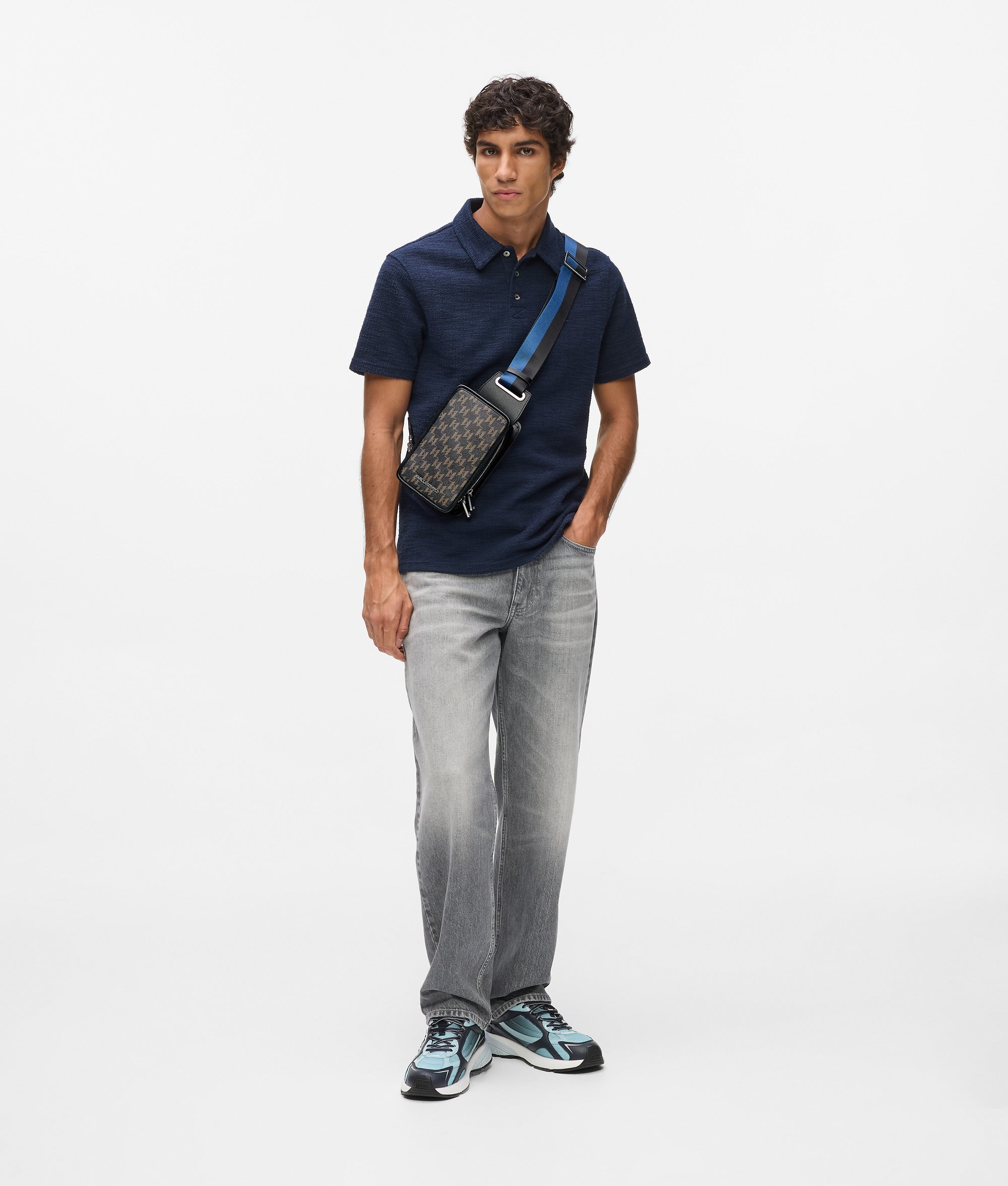 K/Monogram Kanvas sling bag - Image 2