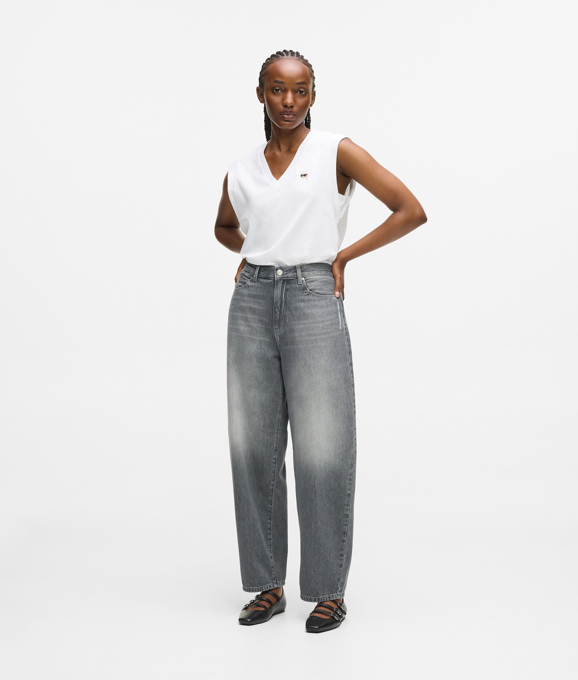 Ikon barrel-leg jeans