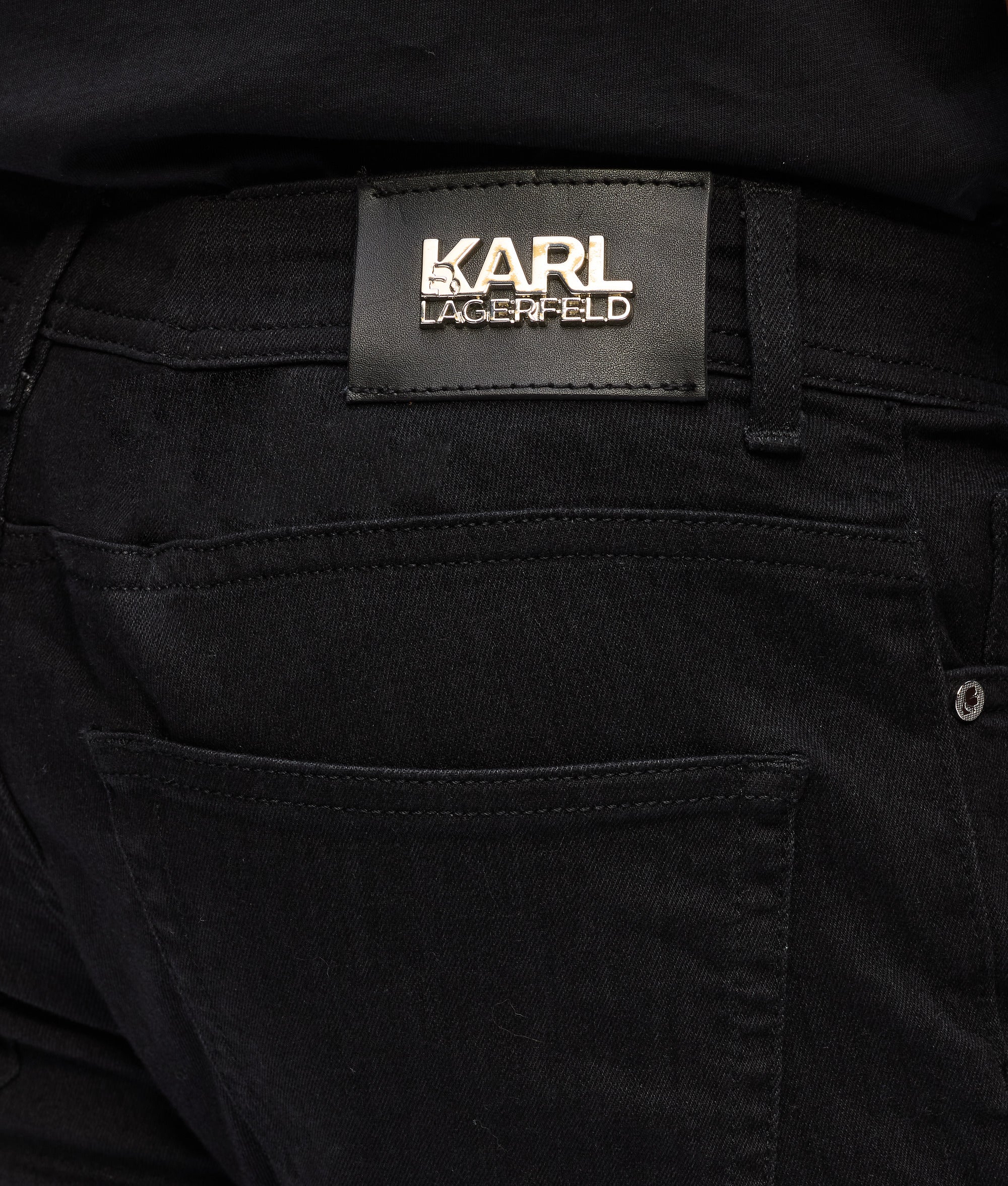 CLASSIC JEANS - Image 2