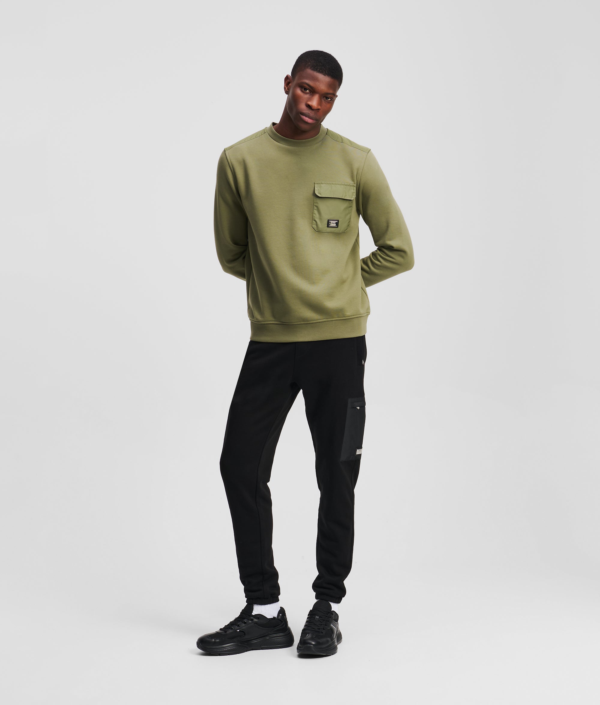 CHEST POCKET SWEATSHIRT - Image 4
