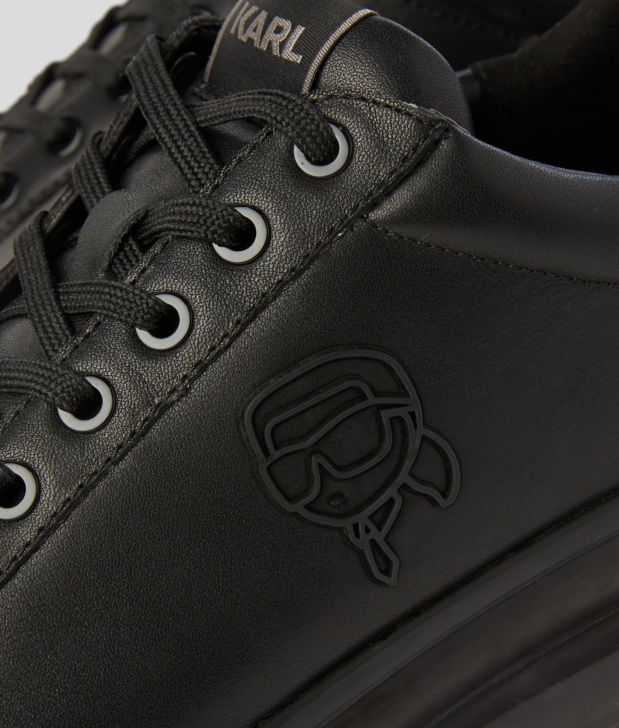 IKON NFT KAPRI KUSHION SNEAKERS - Image 3