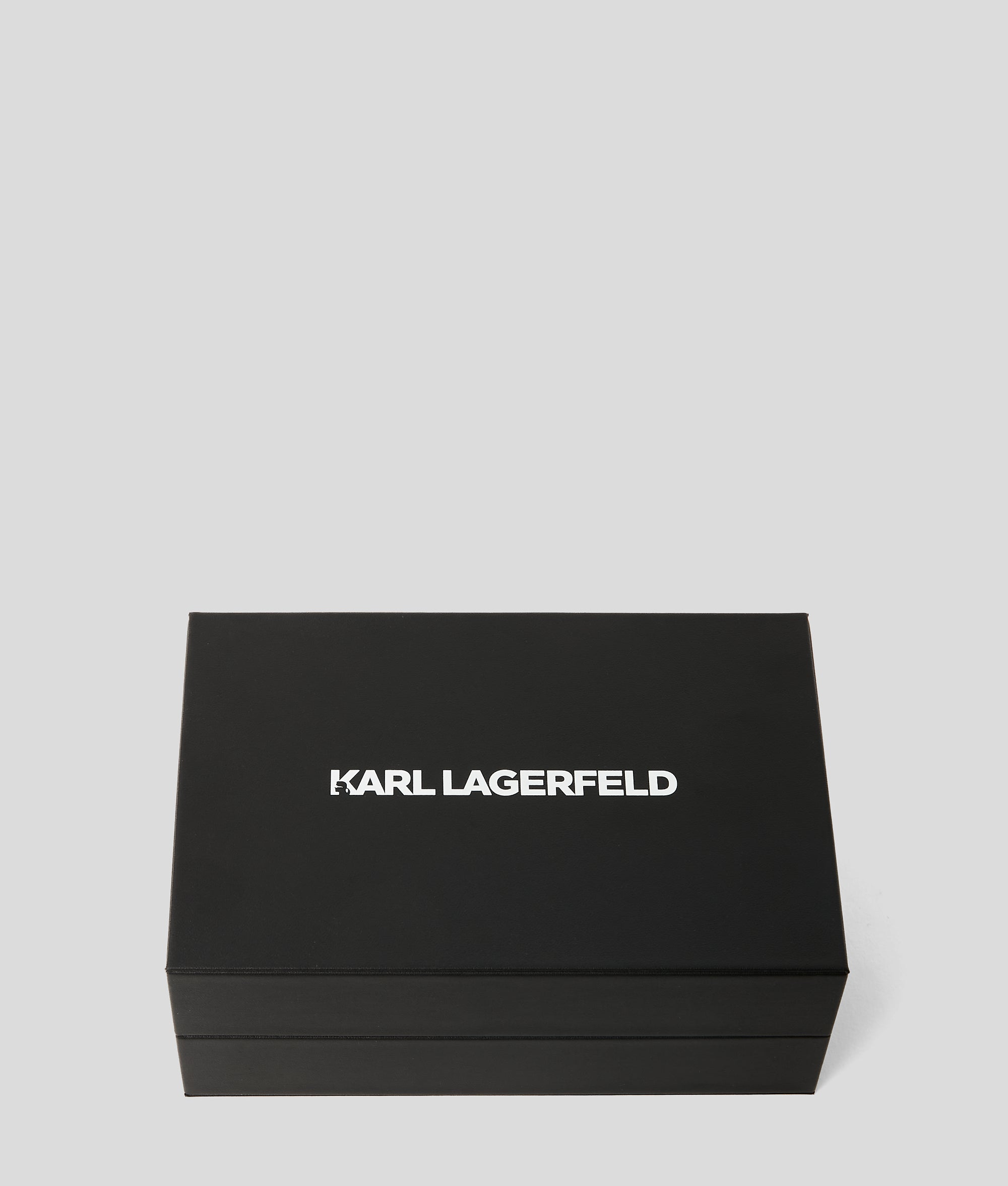 IKON WATCH AND BRACELET GIFT SET - Image 5