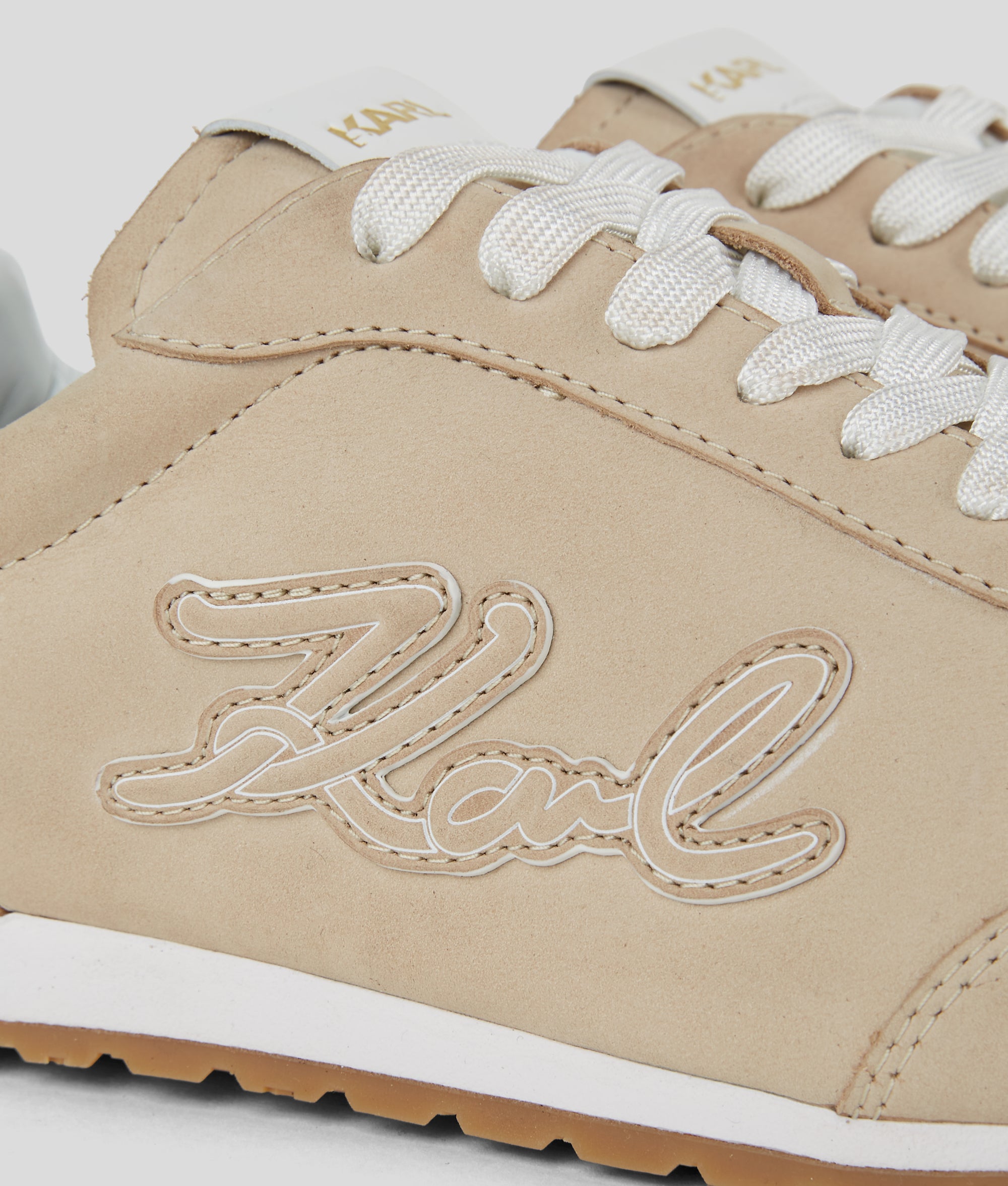 VENUS SIGNIA PATCH EMBRO SNEAKERS - Image 2